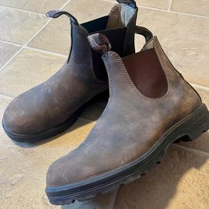 Blundstone Classic Chelsea Boots